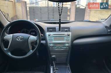 Седан Toyota Camry 2006 в Калуші