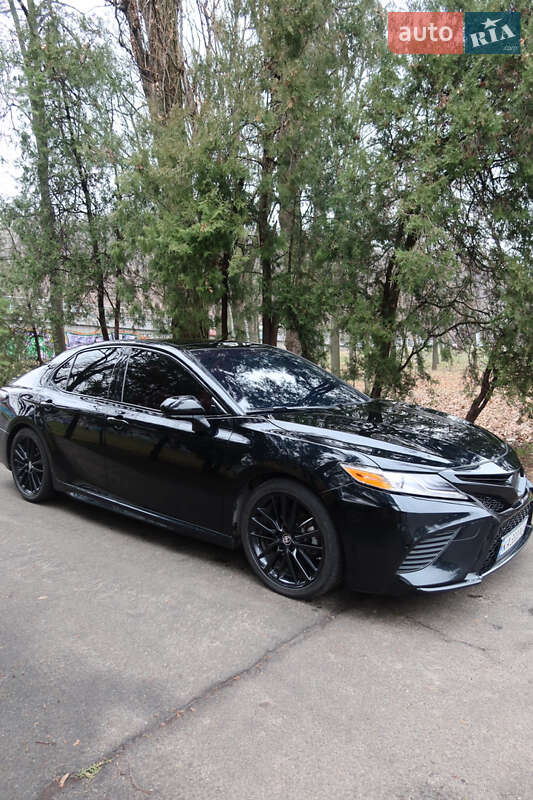 Toyota Camry 2017