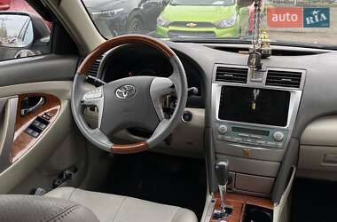 Седан Toyota Camry 2007 в Николаеве