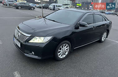 Toyota Camry 2013