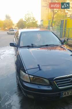 Седан Toyota Camry 1997 в Харькове