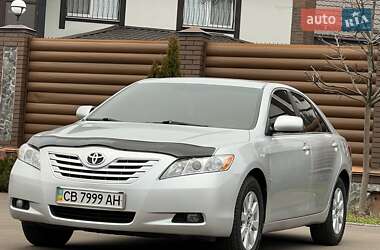 Седан Toyota Camry 2006 в Києві