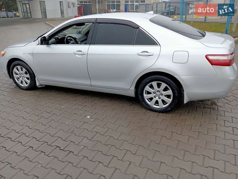 Седан Toyota Camry 2008 в Харкові