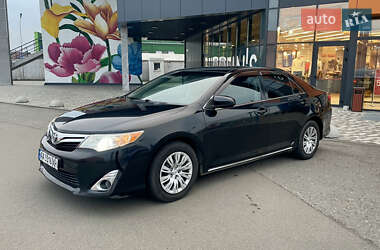 Toyota Camry 2012