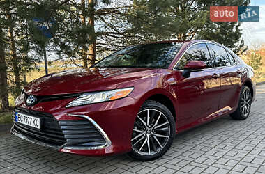Седан Toyota Camry 2021 в Дрогобыче