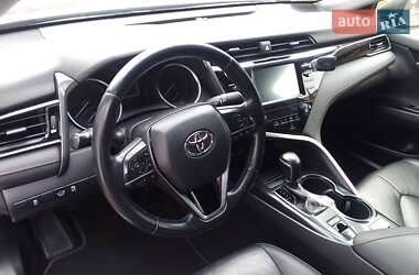 Седан Toyota Camry 2019 в Вінниці