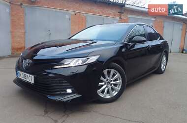 Седан Toyota Camry 2019 в Вінниці