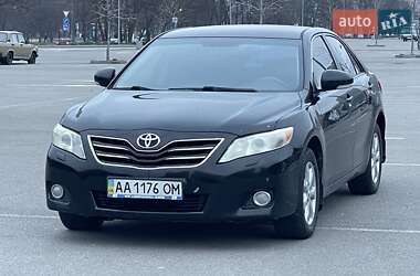 Toyota Camry 2011