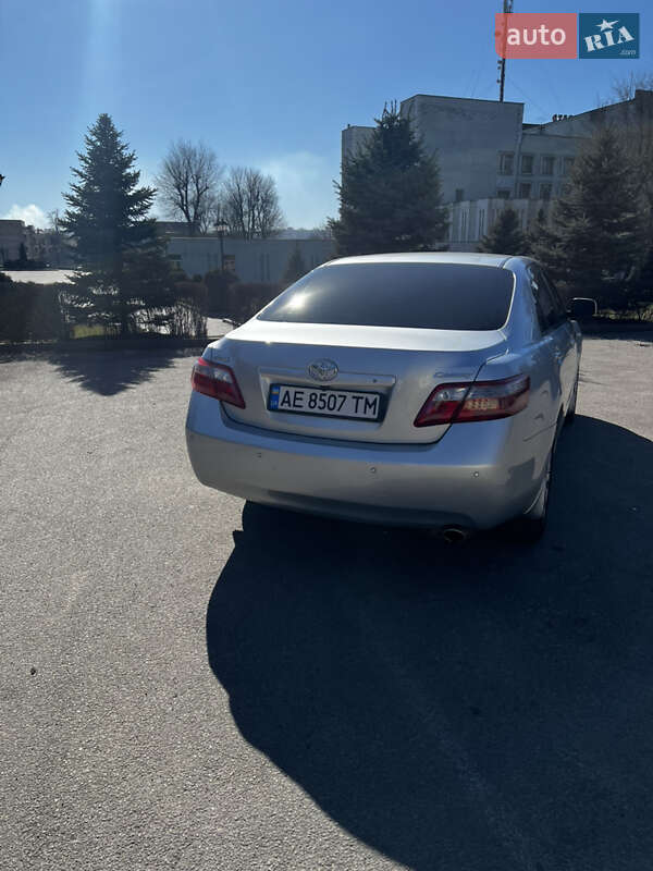 Седан Toyota Camry 2006 в Кам'янському