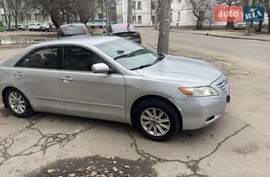 Седан Toyota Camry 2008 в Житомире