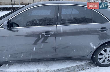 Седан Toyota Camry 2008 в Ромнах