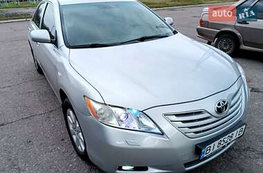 Седан Toyota Camry 2008 в Глобине