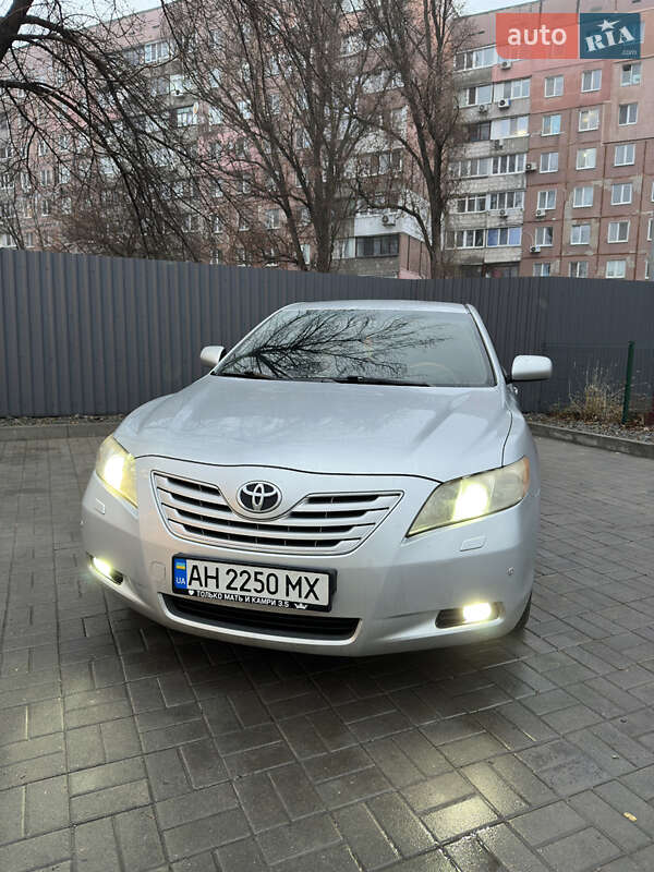 Седан Toyota Camry 2007 в Дніпрі