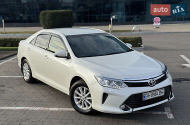 Седан Toyota Camry 2017 в Одесі