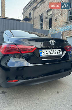 Седан Toyota Camry 2018 в Киеве