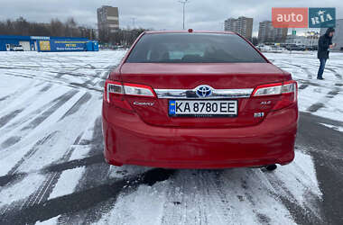 Седан Toyota Camry 2014 в Киеве