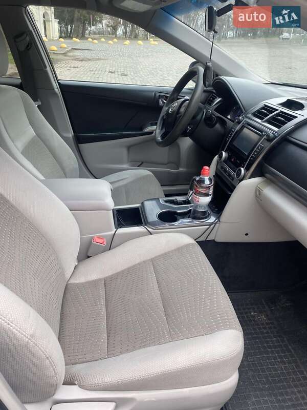 Седан Toyota Camry 2011 в Одессе