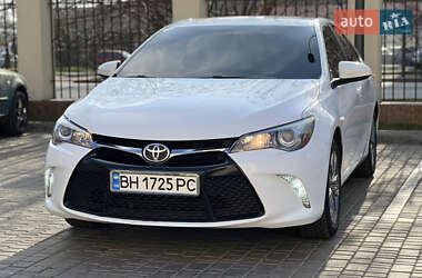 Toyota Camry 2016