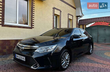 Toyota Camry 2015