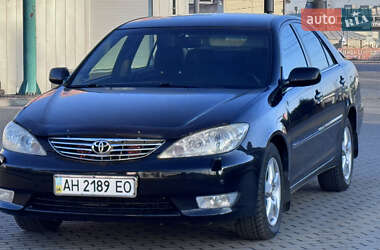 Седан Toyota Camry 2005 в Житомирі