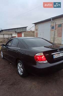 Седан Toyota Camry 2004 в Глухові