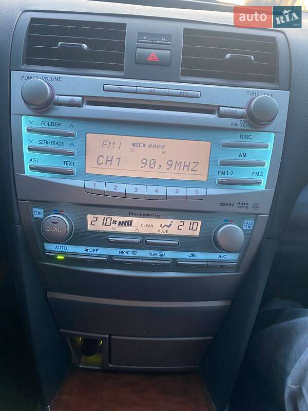 Седан Toyota Camry 2008 в Вінниці