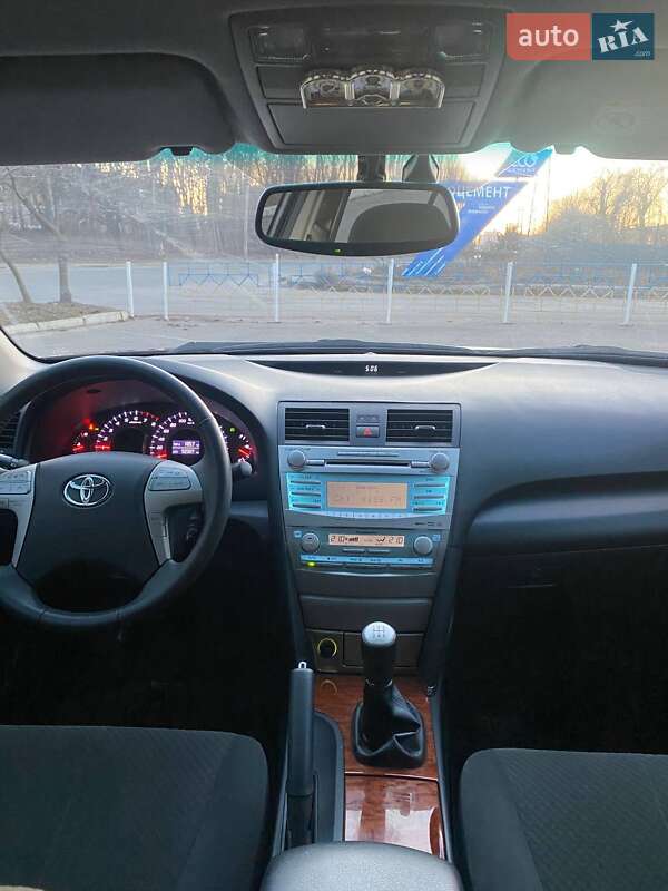 Седан Toyota Camry 2008 в Вінниці
