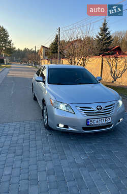 Седан Toyota Camry 2008 в Львові