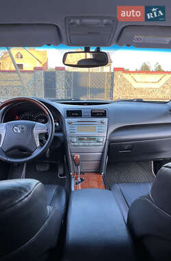 Седан Toyota Camry 2008 в Львові