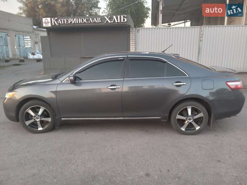 Toyota Camry 2006