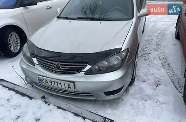 Седан Toyota Camry 2005 в Жашкове