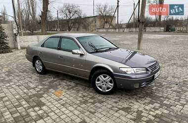 Седан Toyota Camry 1999 в Одесі