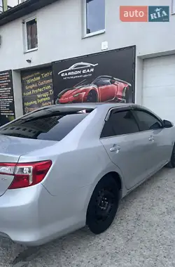 Toyota Camry 2013