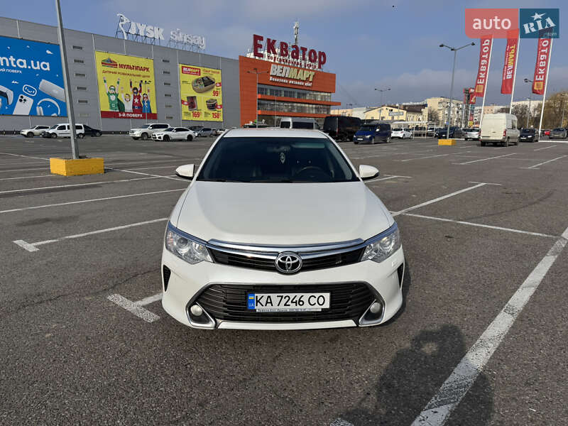 Седан Toyota Camry 2015 в Черновцах фото 2 Седан Toyota Camry 2015 в Черновцах