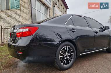 Седан Toyota Camry 2014 в Смеле