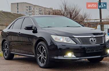 Toyota Camry 2014