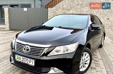 Toyota Camry 2013