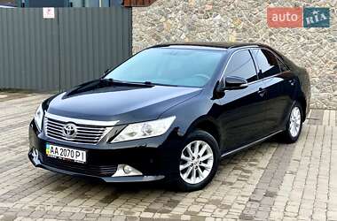 Седан Toyota Camry 2013 в Белой Церкви