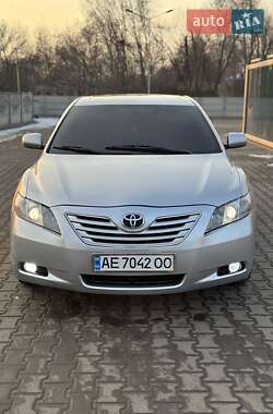 Седан Toyota Camry 2006 в Софиевке