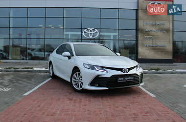 Toyota Camry 2023