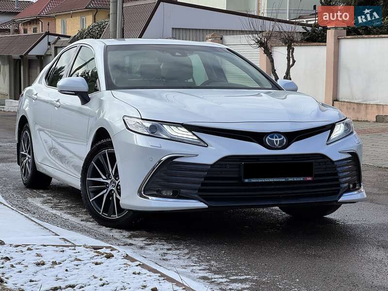 Седан Toyota Camry 2021 в Одессе