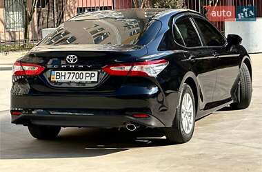 Седан Toyota Camry 2018 в 