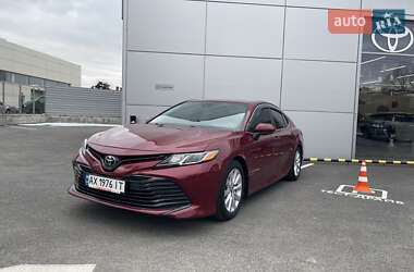 Toyota Camry 2018