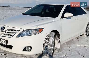 Седан Toyota Camry 2009 в Глобине