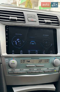 Седан Toyota Camry 2006 в 