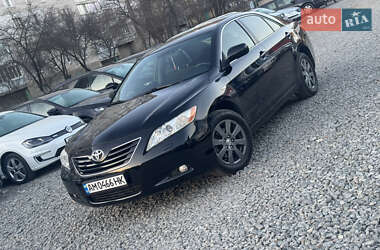 Седан Toyota Camry 2008 в Бердичеве