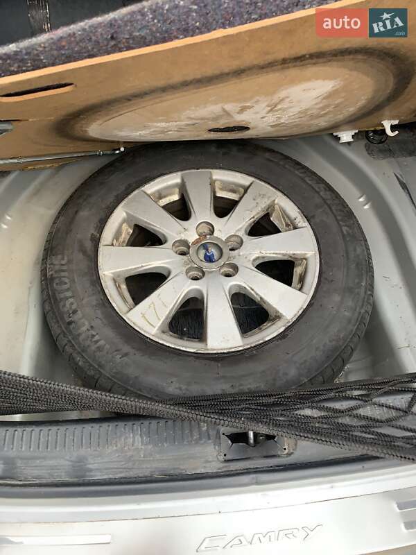 Седан Toyota Camry 2008 в Бучі