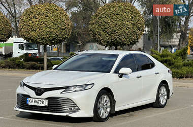 Toyota Camry 2017