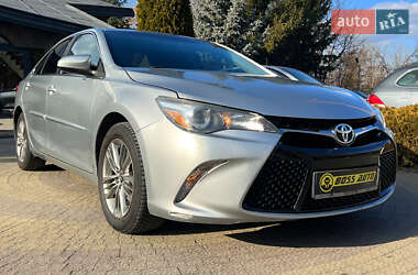 Toyota Camry 2016