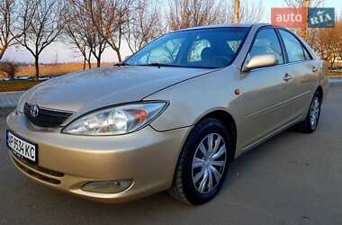 Седан Toyota Camry 2004 в Николаеве